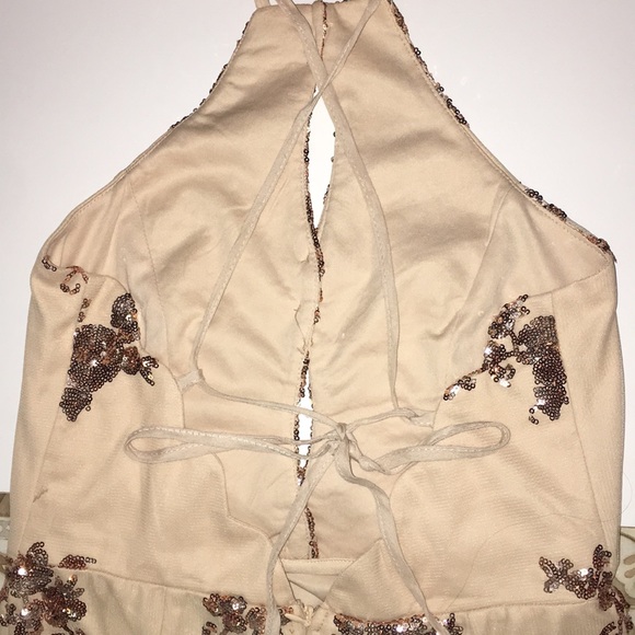 Gold body on sequence dress - Picture 5 of 6